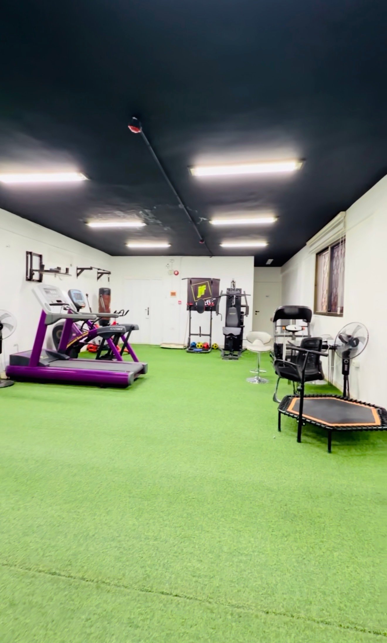 عيادة آينا - الوحدات